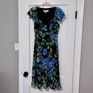 Donna Rico Silk Floral V-Neck Flutter Sleeve Dress